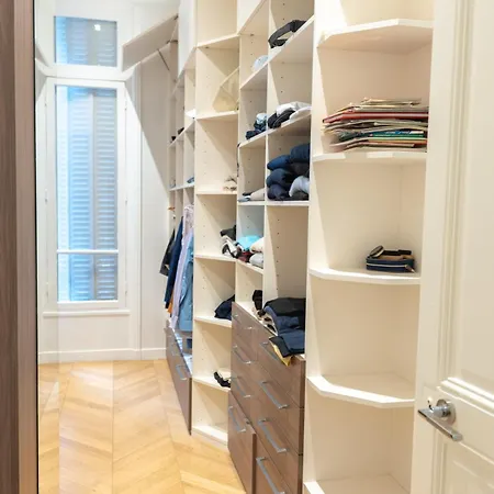 Apartment Spacieux De Luxe *